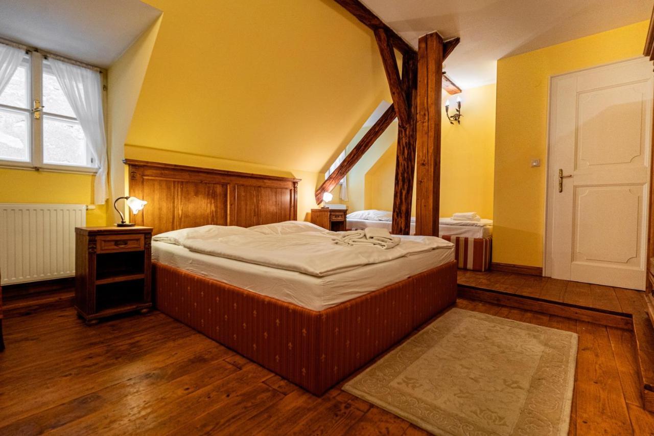 Penzion Cosmopolitan Ii. Banská Štiavnica المظهر الخارجي الصورة