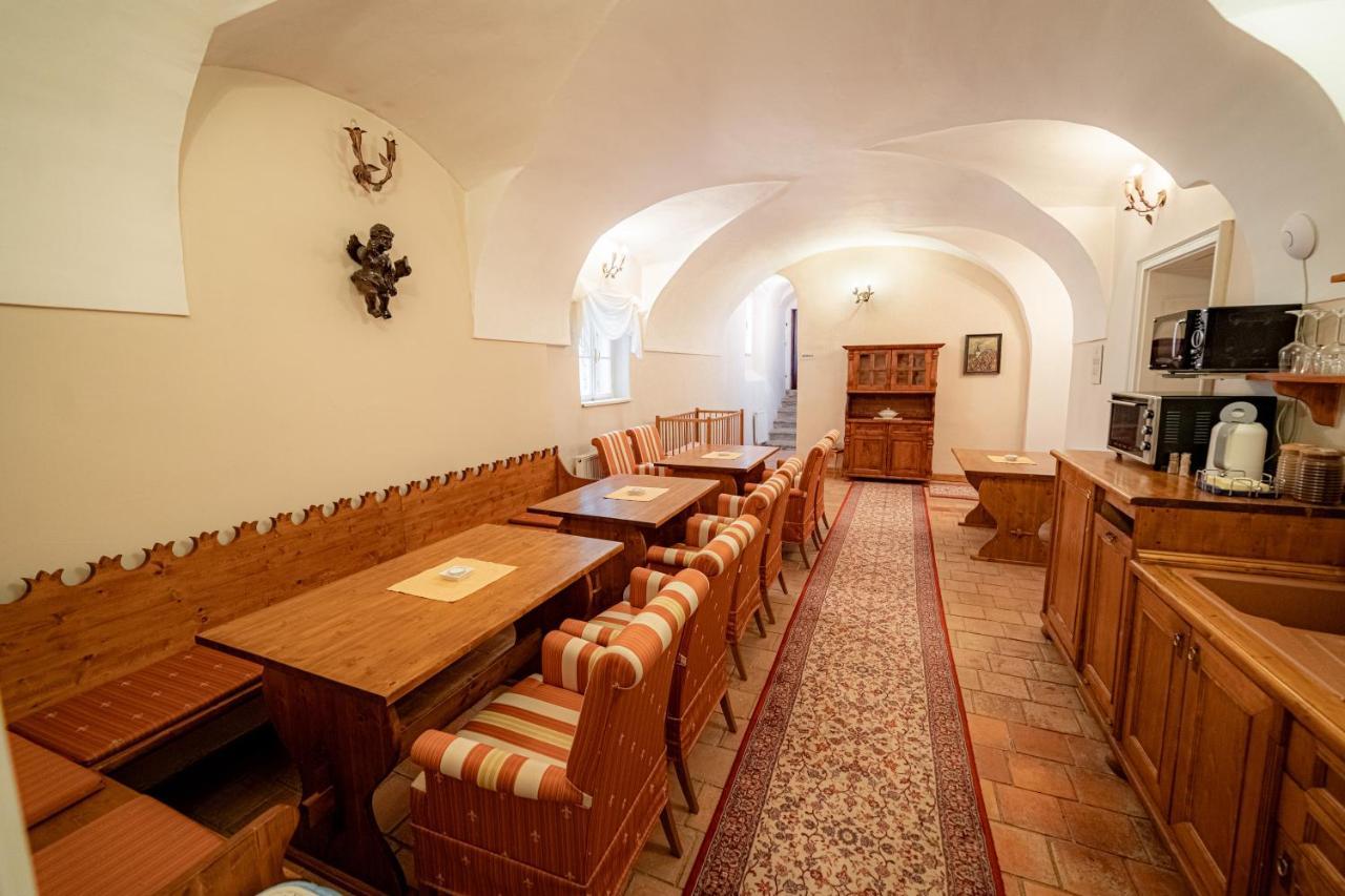 Penzion Cosmopolitan Ii. Banská Štiavnica المظهر الخارجي الصورة