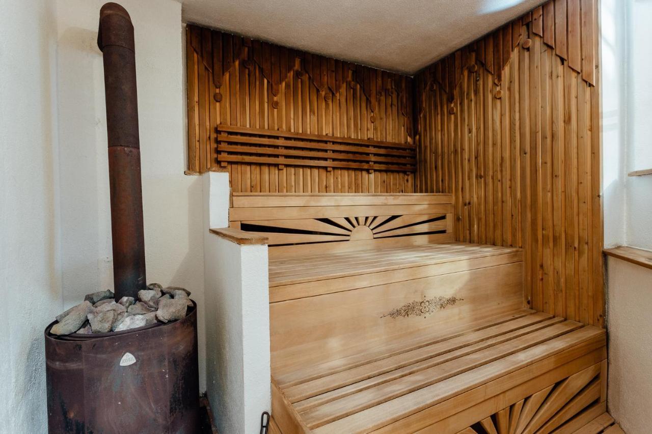 Penzion Cosmopolitan Ii. Banská Štiavnica المظهر الخارجي الصورة