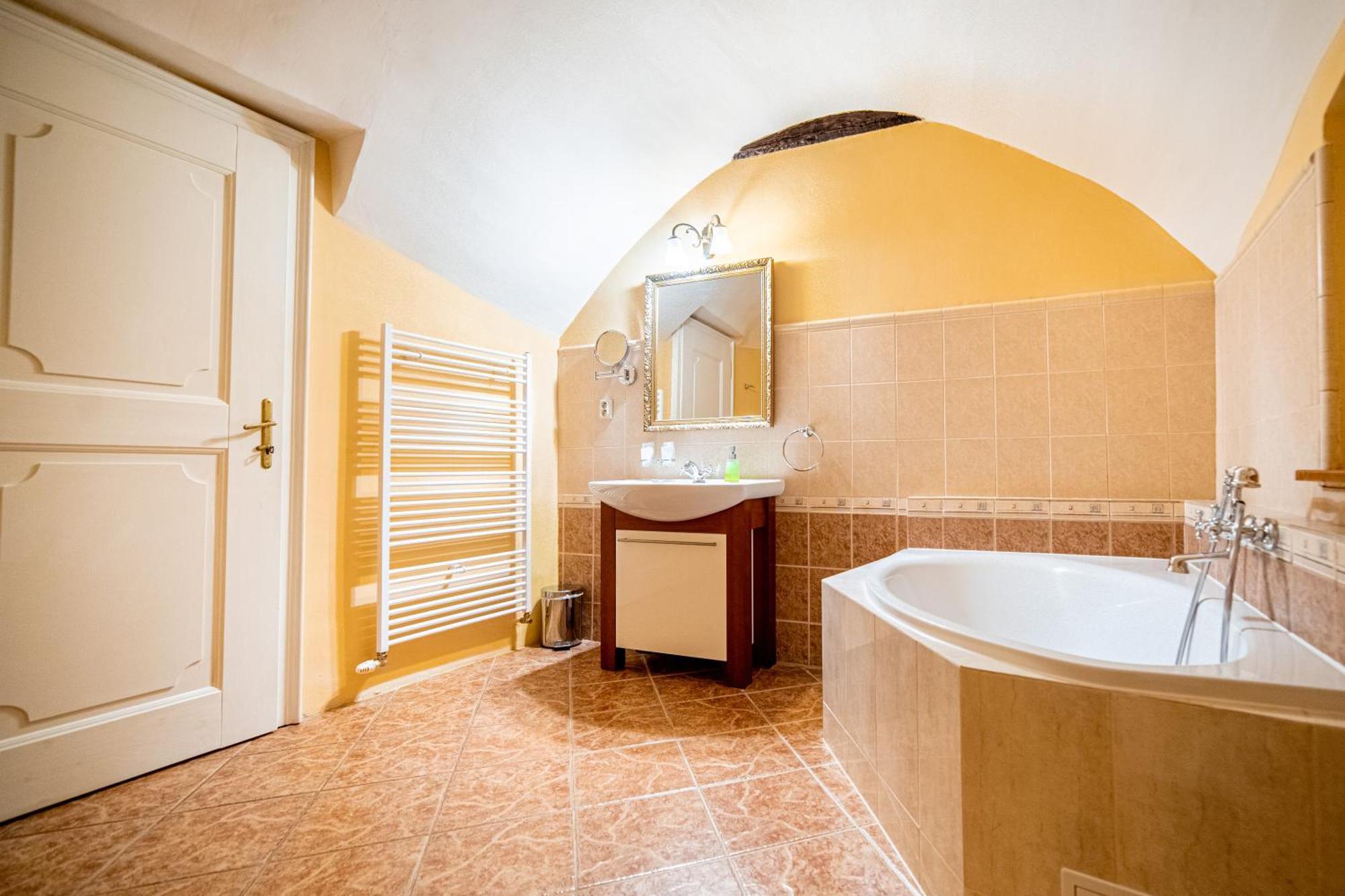 Penzion Cosmopolitan Ii. Banská Štiavnica الغرفة الصورة