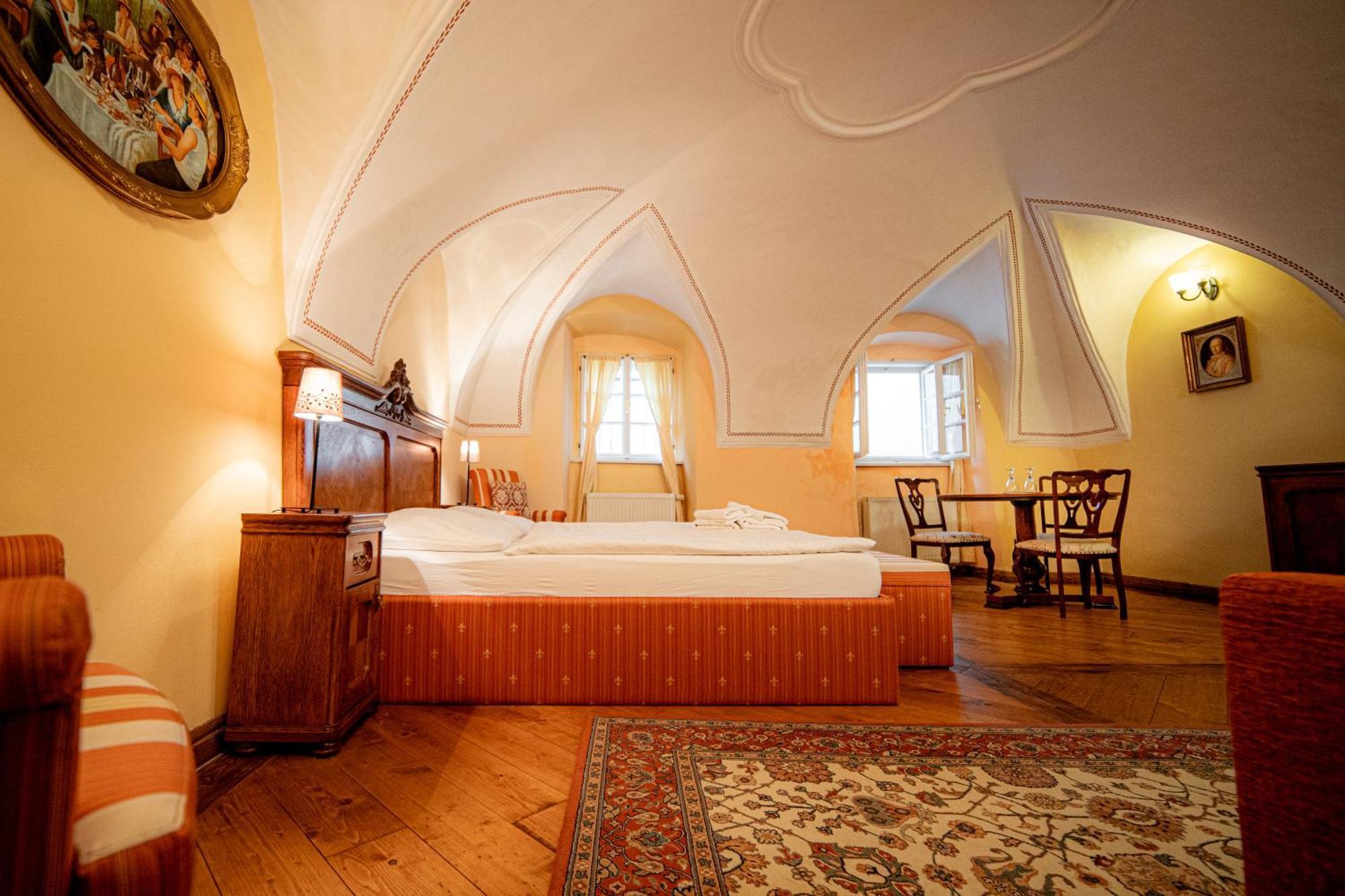 Penzion Cosmopolitan Ii. Banská Štiavnica الغرفة الصورة