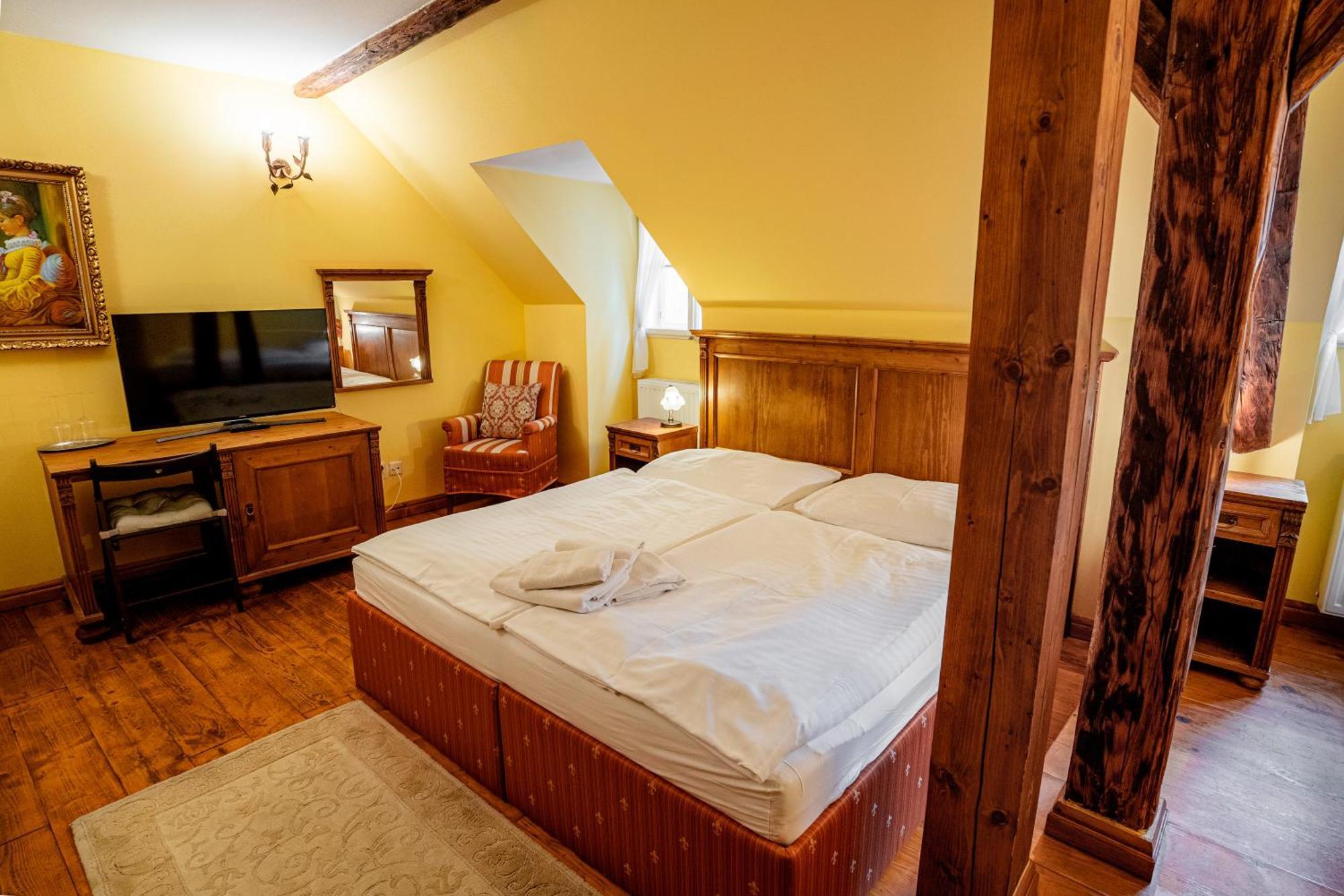 Penzion Cosmopolitan Ii. Banská Štiavnica الغرفة الصورة