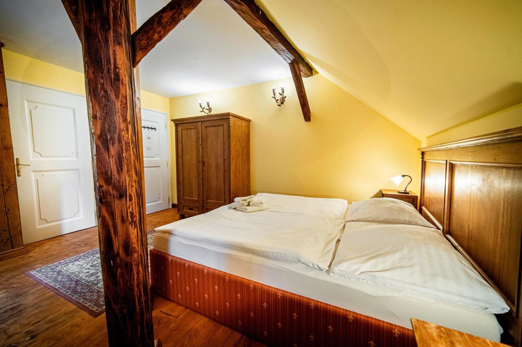 Penzion Cosmopolitan Ii. Banská Štiavnica الغرفة الصورة