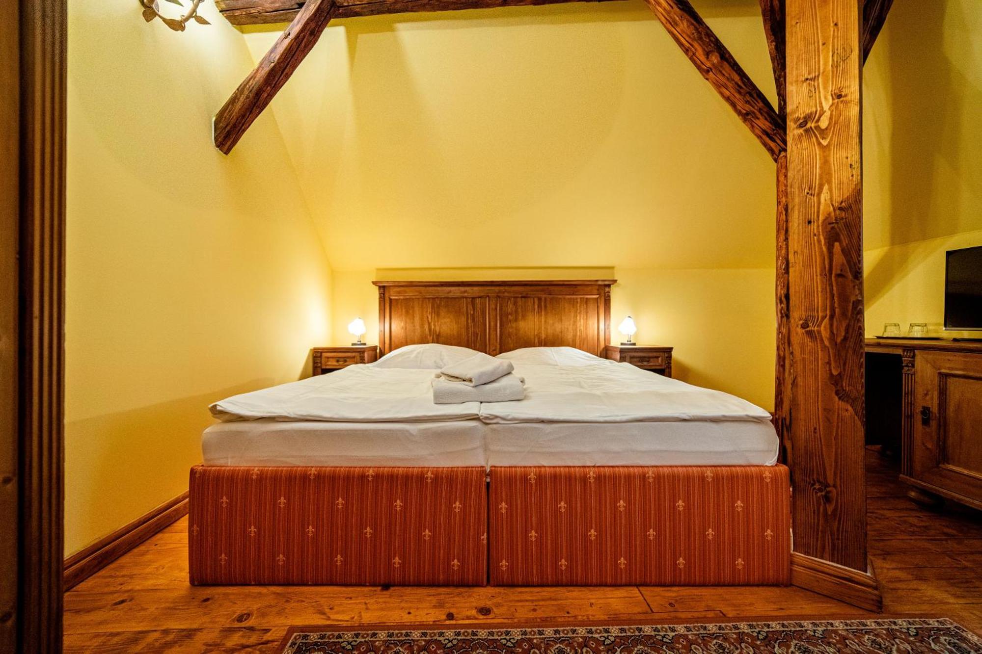 Penzion Cosmopolitan Ii. Banská Štiavnica الغرفة الصورة