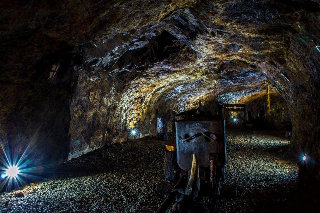 Penzion Cosmopolitan Ii. Banská Štiavnica المظهر الخارجي الصورة